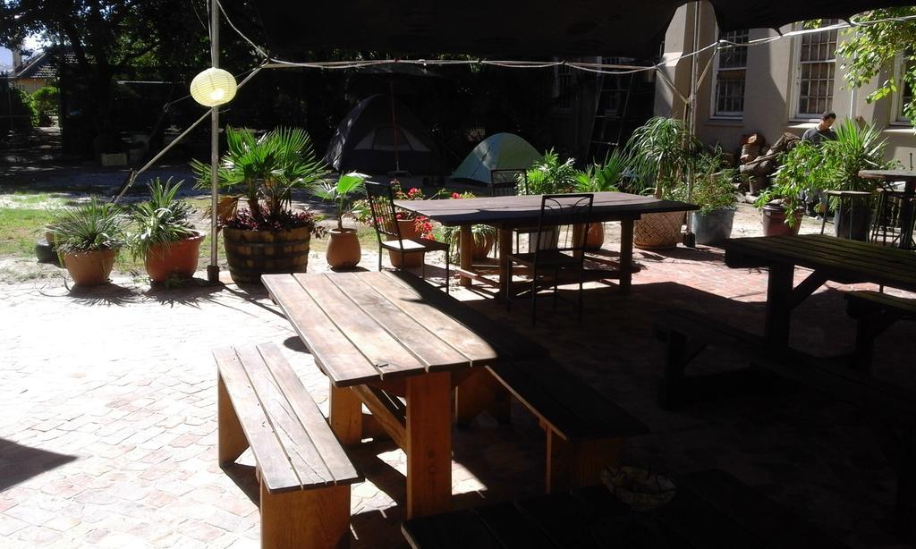 Riverlodge Backpackers Kaapstad Buitenkant foto